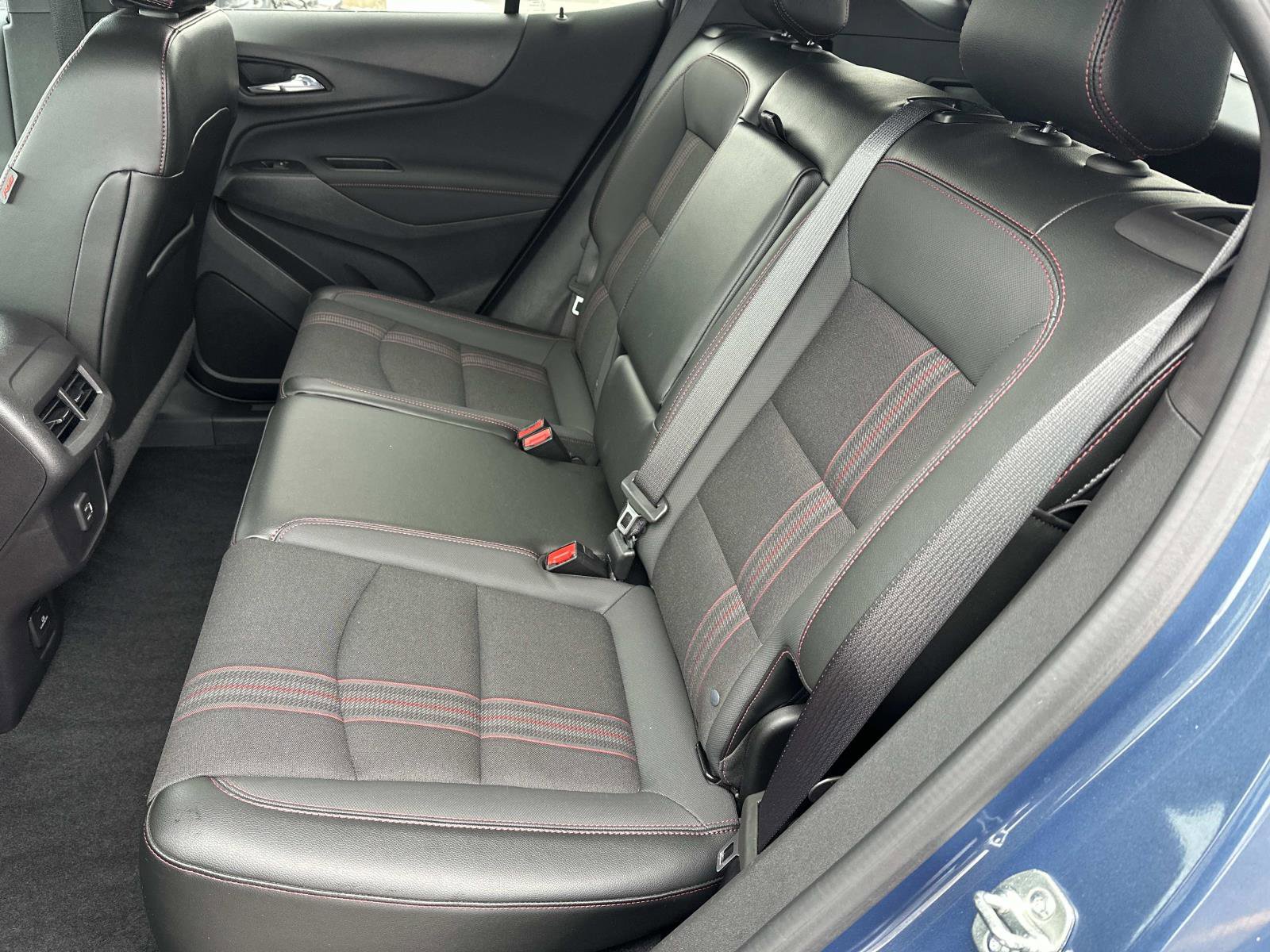 Certified 2024 Chevrolet Equinox RS image 11