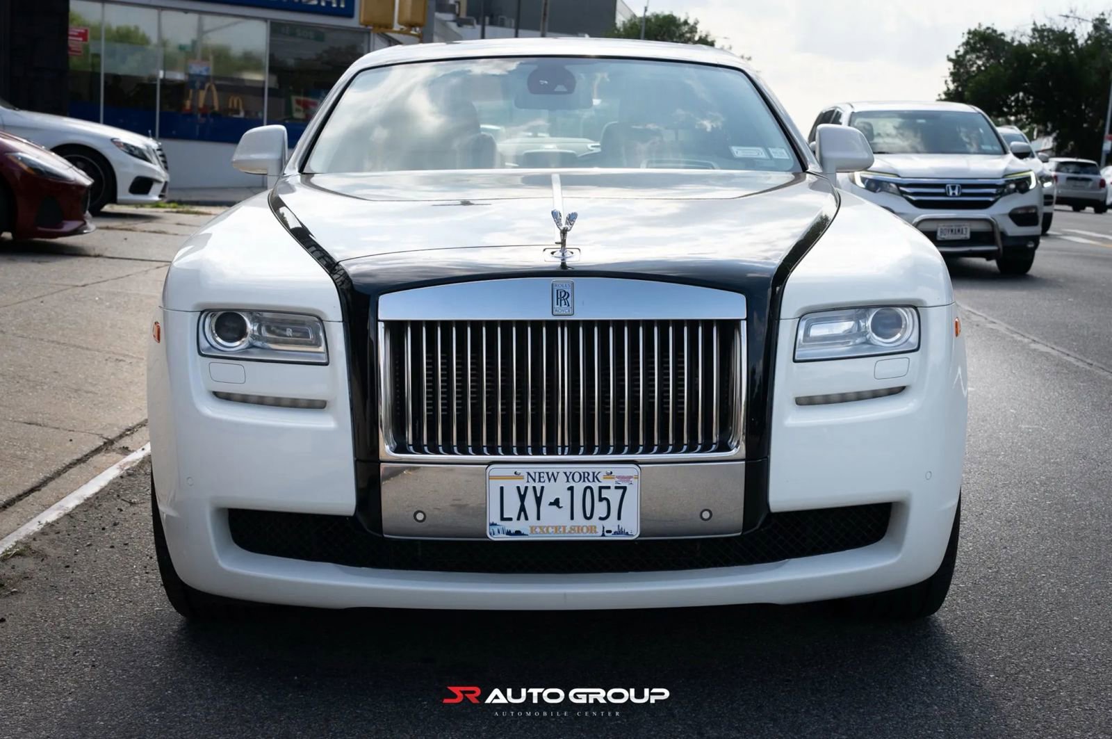 Used 2012 Rolls-Royce Ghost RWD image 2