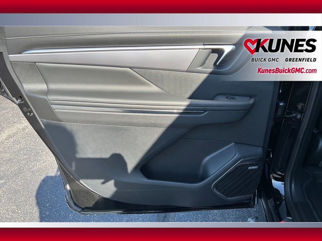 New 2026 Buick Enclave Sport Touring w/ LPO, Floor Liner Package image 42