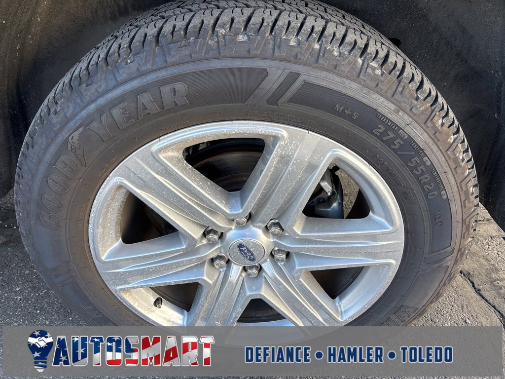 Used 2019 Ford Expedition XLT w/ Equipment Group 202A image 10