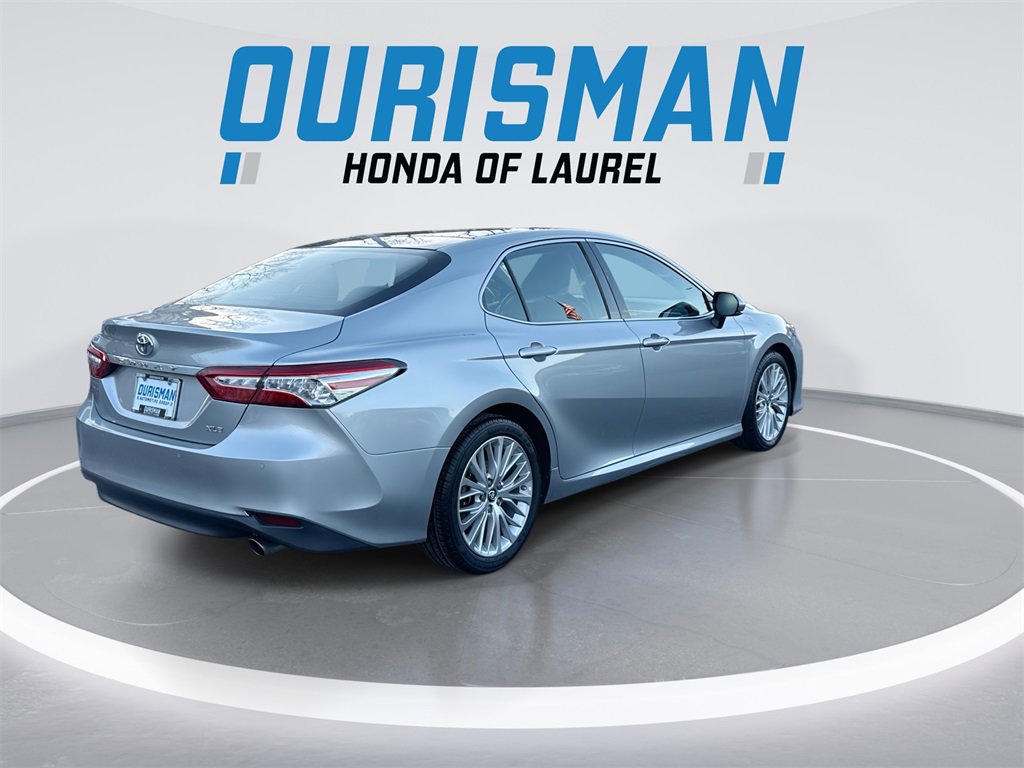Used 2018 Toyota Camry XLE image 8