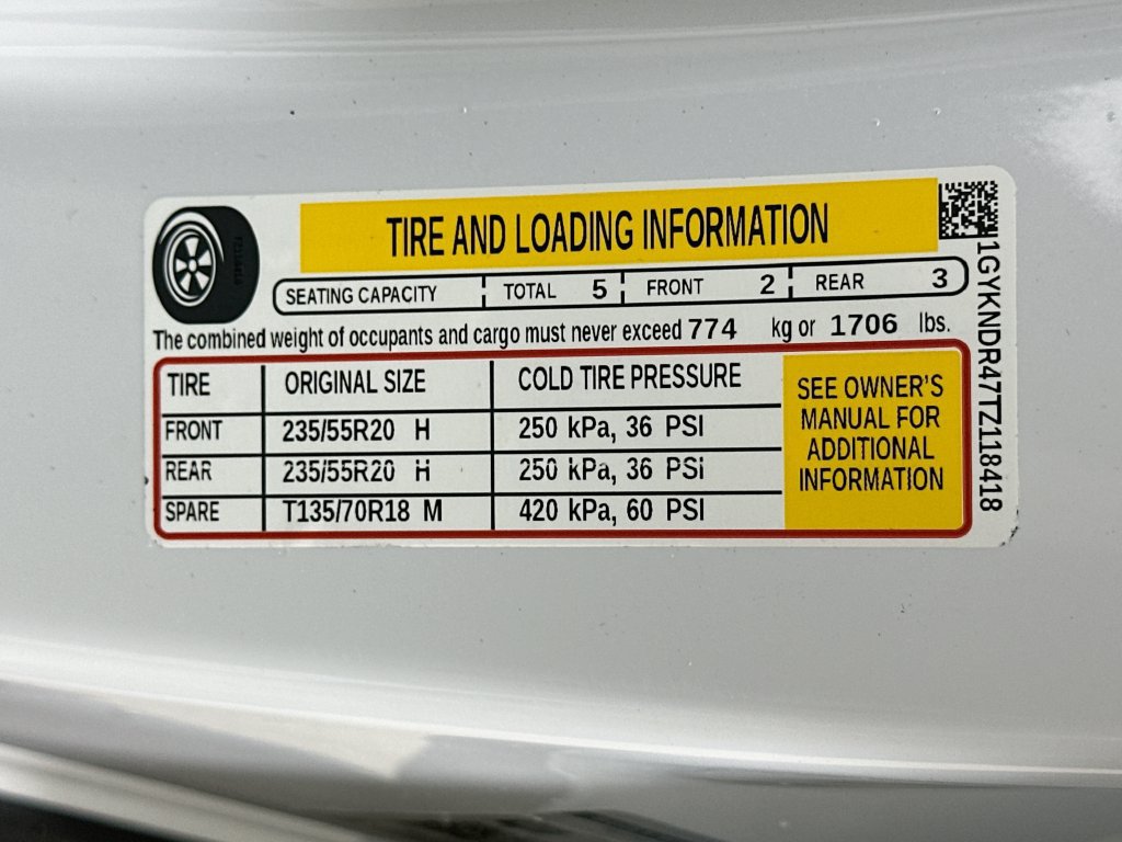 New 2026 Cadillac XT5 Premium Luxury w/ LPO, Floor Liner Package AWD/4WD image 40