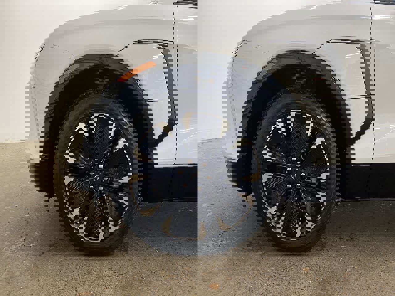 Used 2024 Chevrolet Blazer EV RS image 12