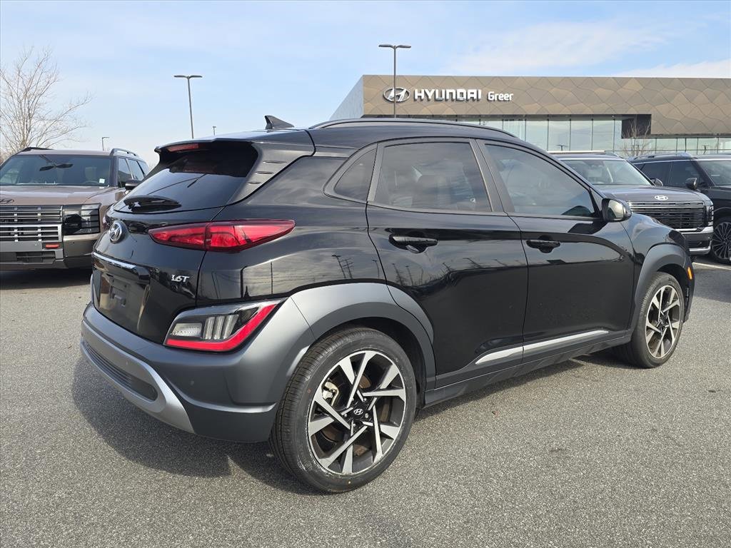 Used 2022 Hyundai Kona Limited image 3