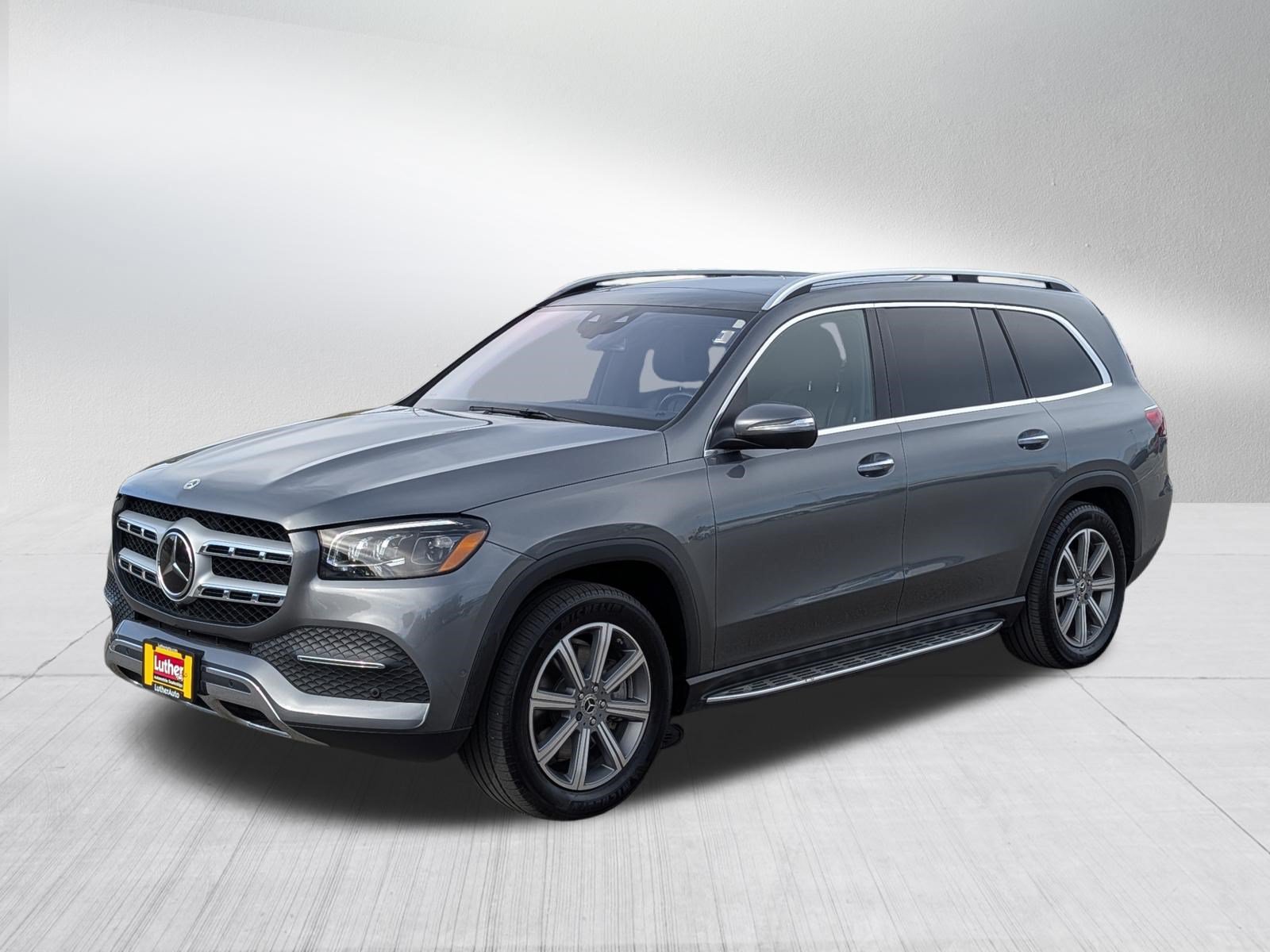 Used 2022 Mercedes-Benz GLS 450 4MATIC image 3