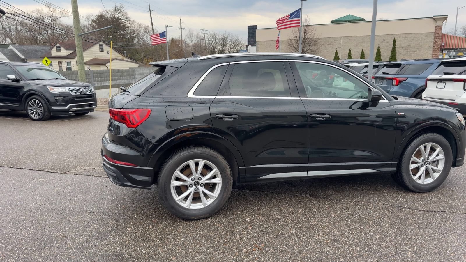 Used 2021 Audi Q3 2.0T Premium Plus w/ Premium Plus Package AWD/4WD image 11