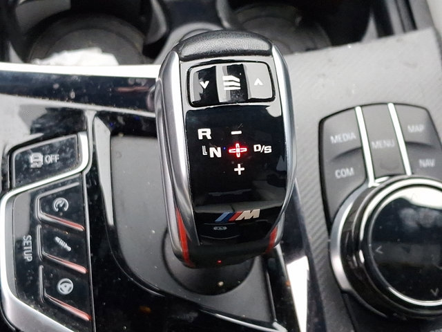 Used 2018 BMW M5 image 10