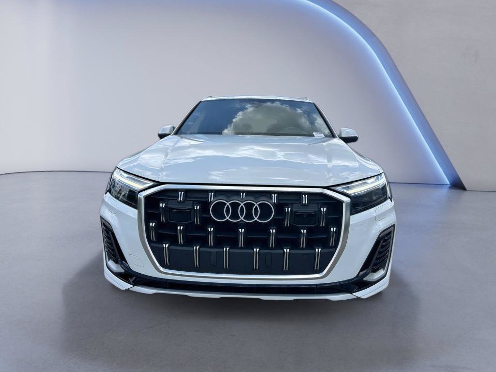 Used 2025 Audi Q7 3.0T Premium Plus AWD/4WD image 6