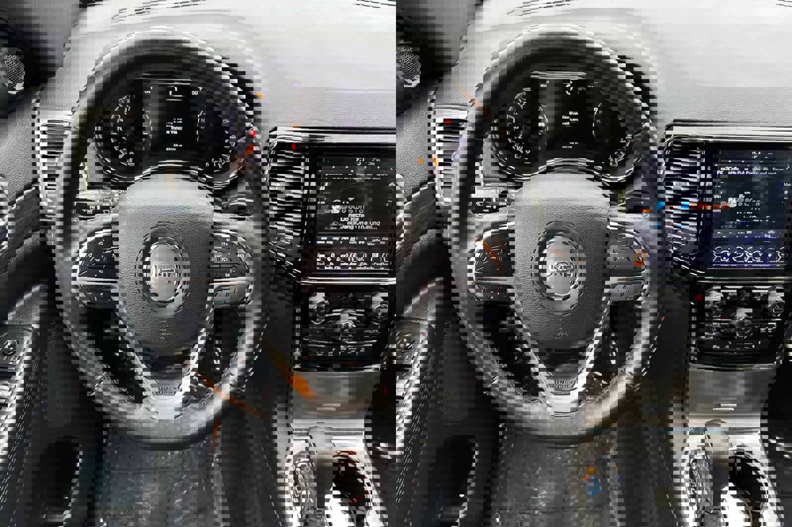 Used 2019 Jeep Grand Cherokee Altitude image 14