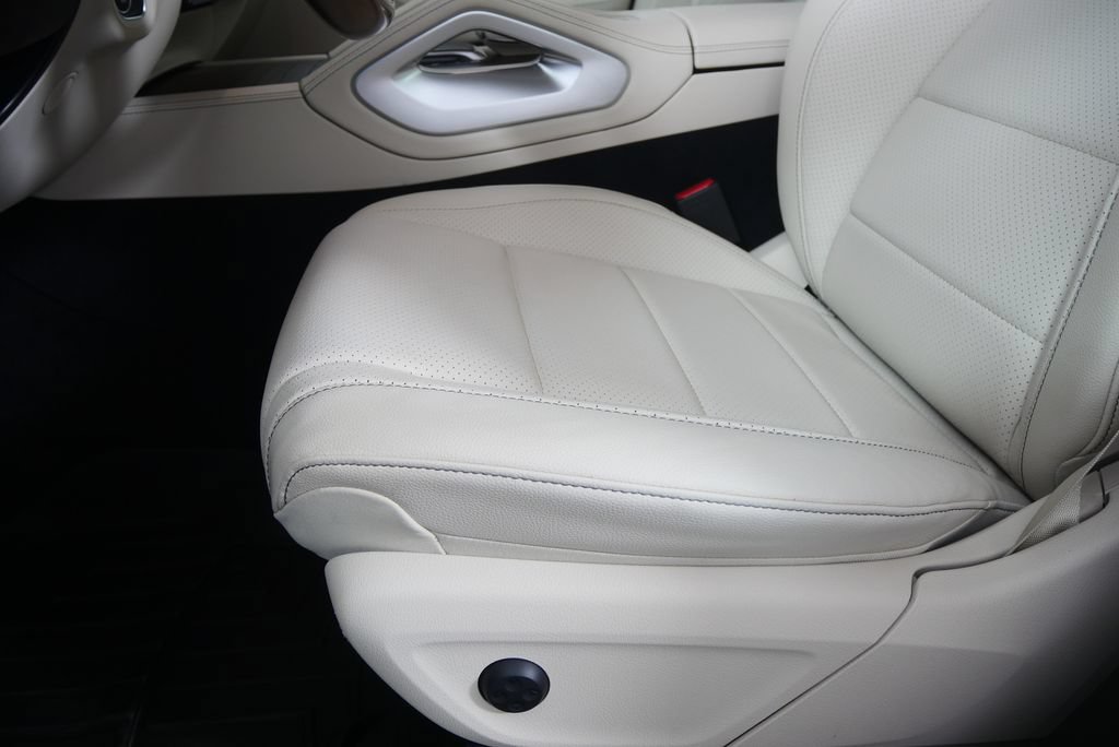 Used 2021 Mercedes-Benz GLE 450 4MATIC image 10