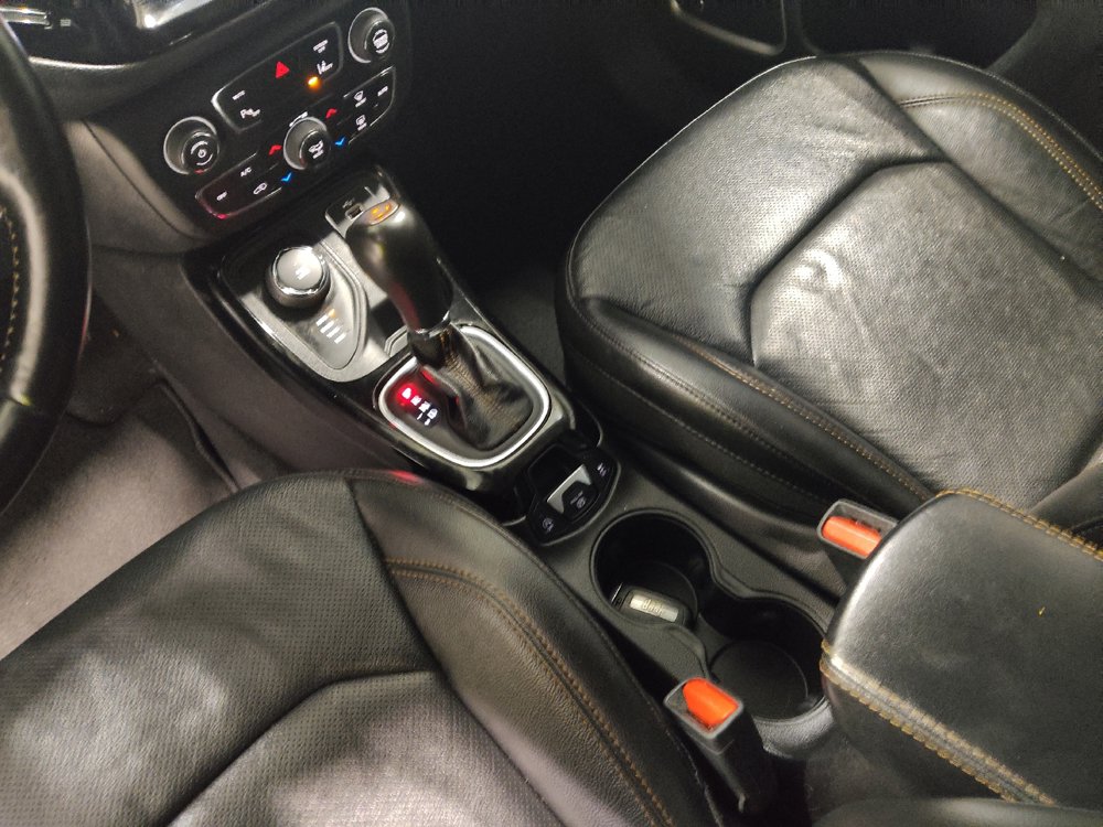 Used 2021 Jeep Compass Limited w/ Sun and Sound Group AWD/4WD image 26