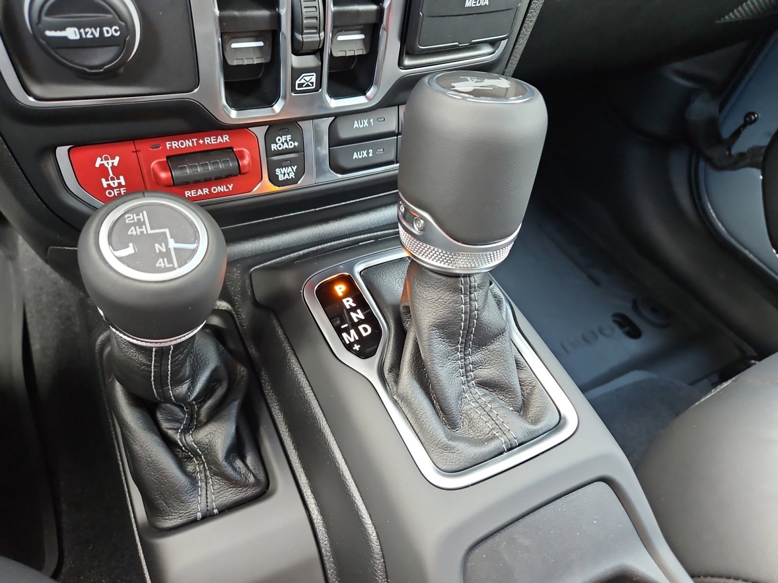 New 2025 Jeep Wrangler Unlimited Rubicon image 27