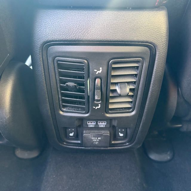 Used 2025 Dodge Durango GT image 17