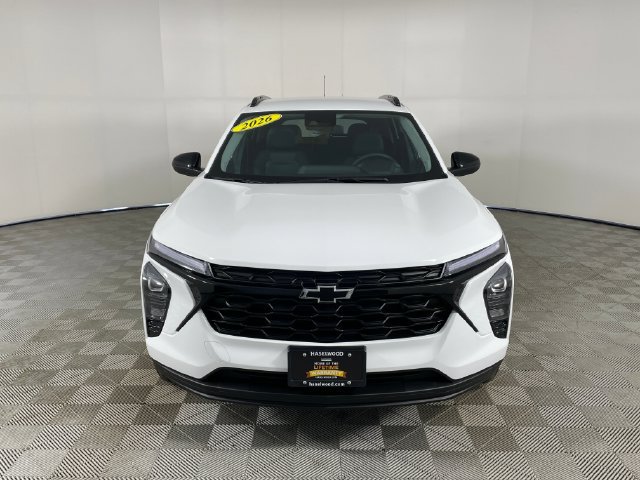 Certified 2026 Chevrolet Trax LT w/ Driver Confidence Package FWD image 24