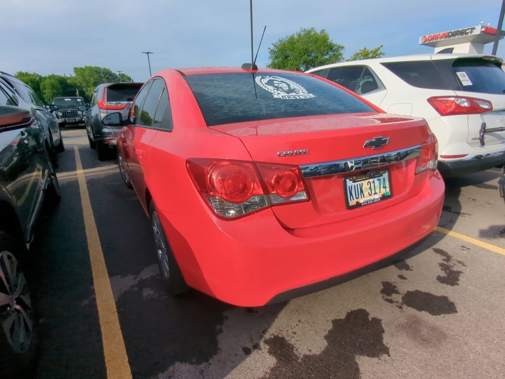 Used 2015 Chevrolet Cruze LS FWD image 3