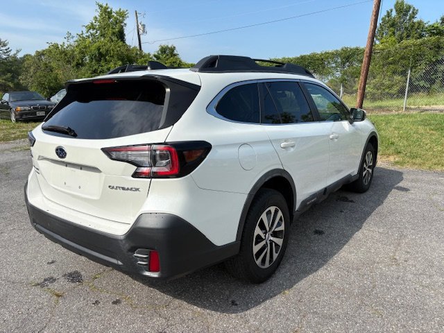 Used 2020 Subaru Outback Premium AWD/4WD image 5