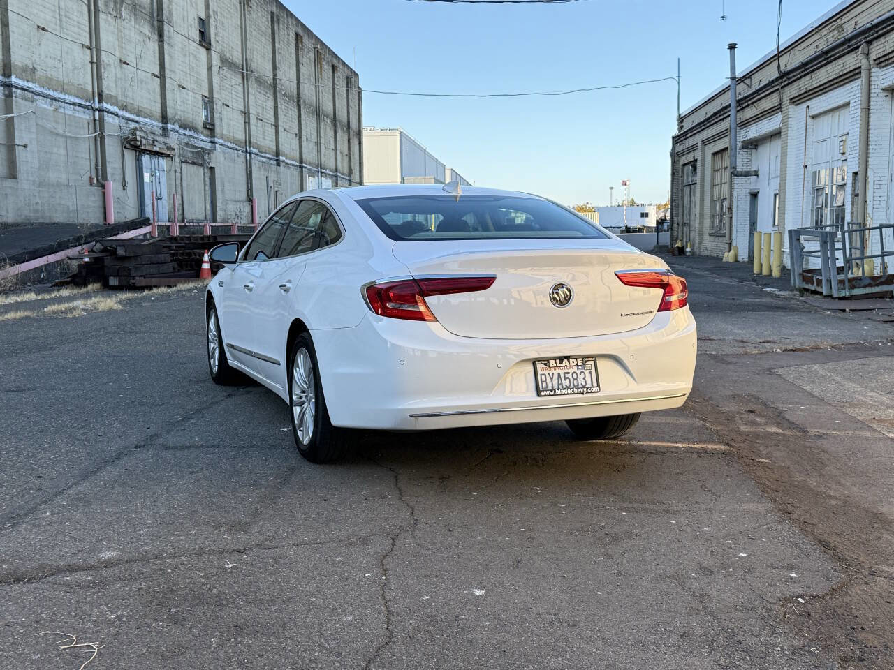 Used 2019 Buick LaCrosse Essence image 13
