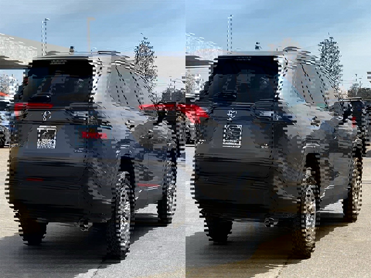 Used 2024 Toyota RAV4 XLE image 4