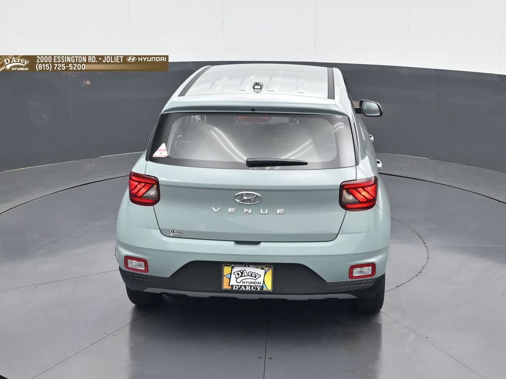 New 2026 Hyundai Venue SE FWD image 18