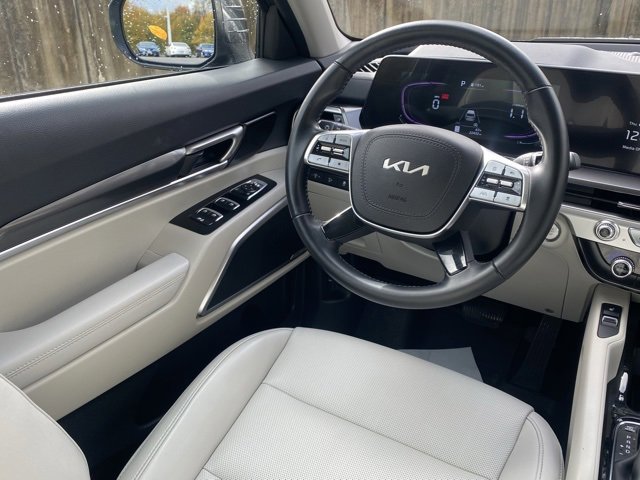 Used 2024 Kia Telluride S w/ S Sunroof Package image 34