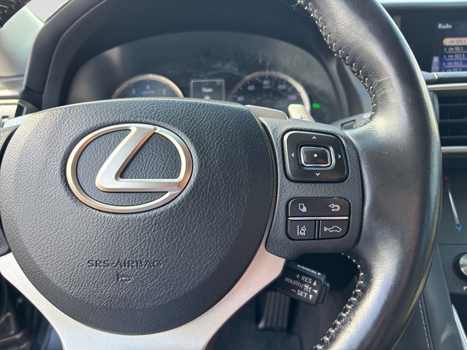 Used 2019 Lexus IS 300 w/ Premium Package RWD image 27