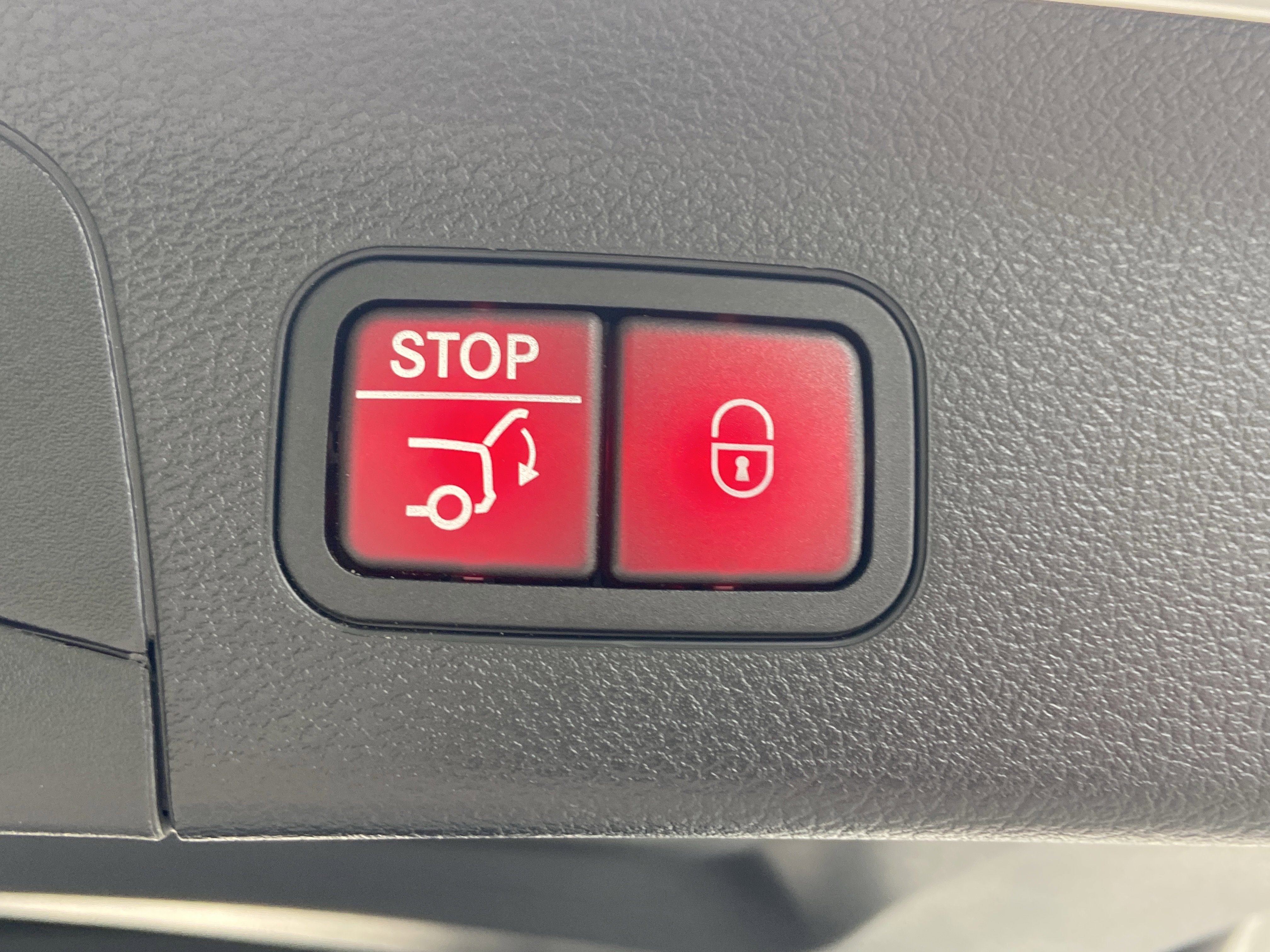 Certified 2024 Mercedes-Benz GLS 450 4MATIC image 13
