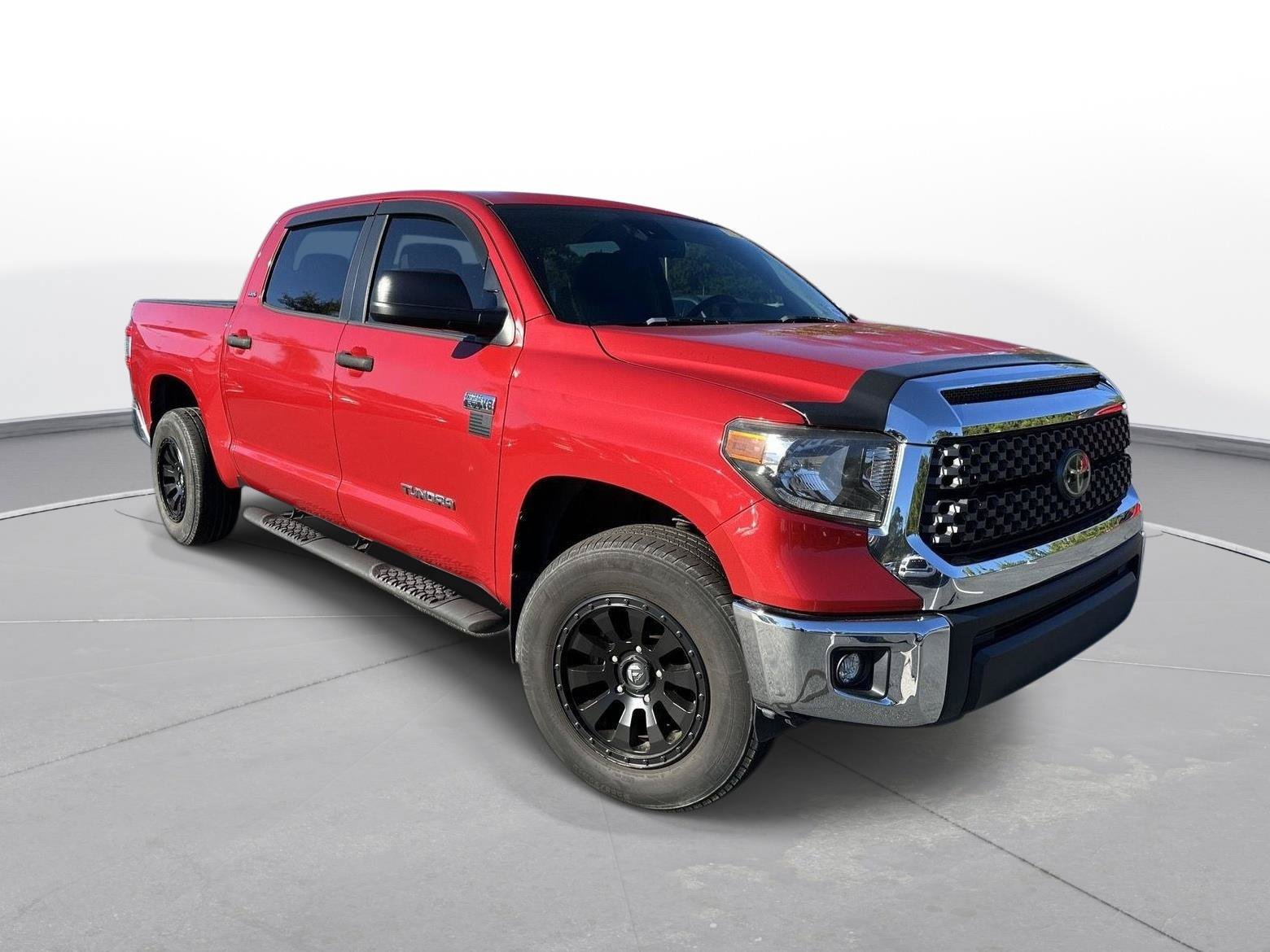 Used 2021 Toyota Tundra SR5 w/ SR5 Leather Package RWD image 4