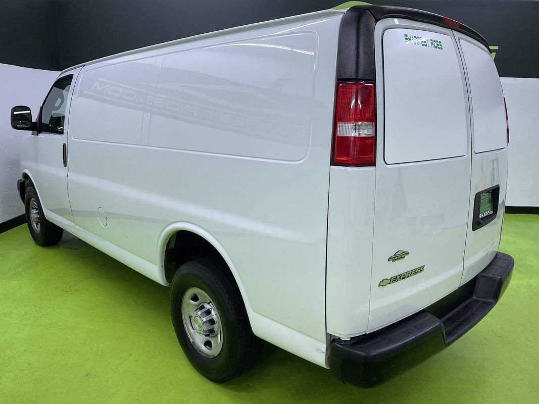 Used 2019 Chevrolet Express 2500 image 7