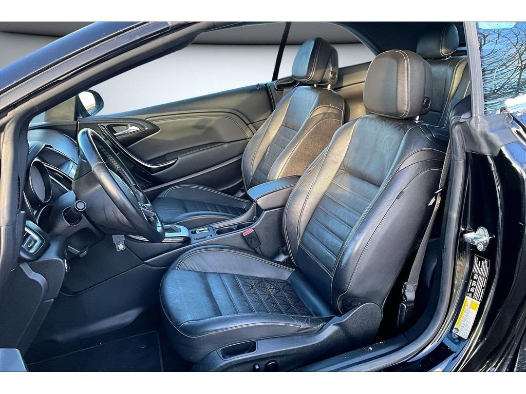 Used 2017 Buick Cascada Premium image 22