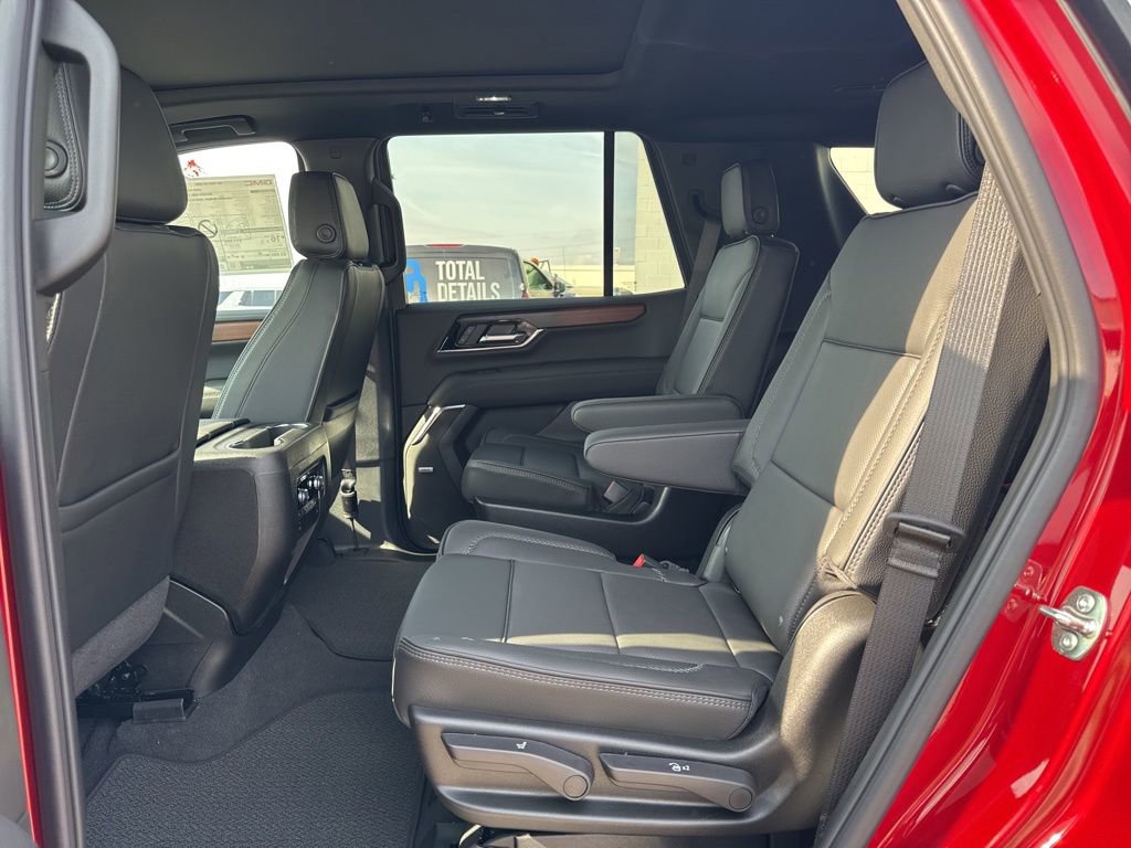 New 2026 GMC Yukon Denali w/ Sun & Power Step Package image 30