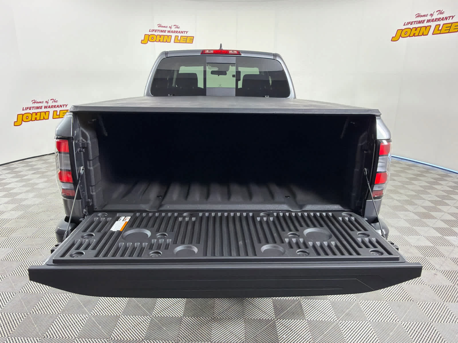 New 2026 Nissan Frontier S w/ S Utility Package AWD/4WD image 5