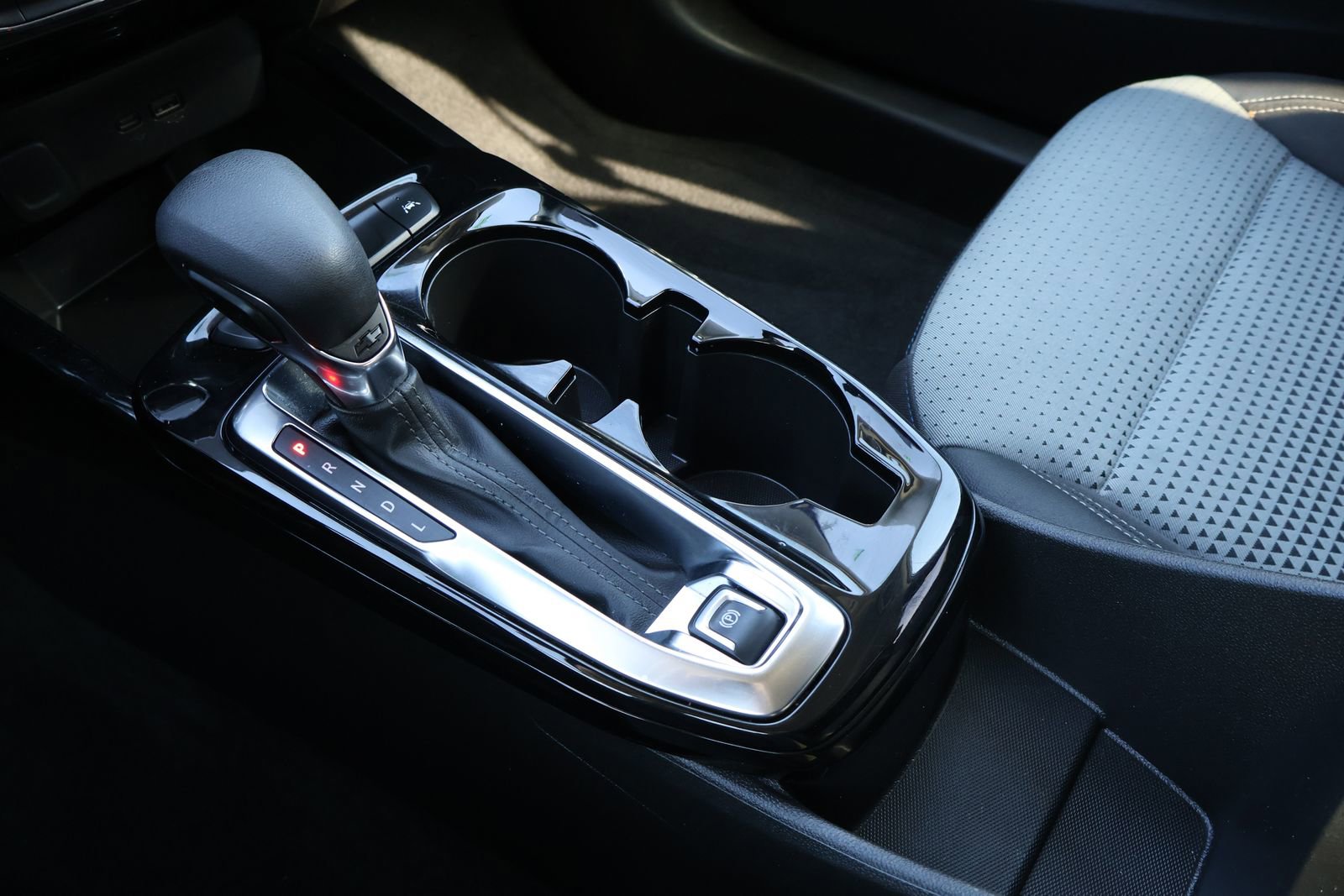 Used 2025 Chevrolet Trax LT image 26