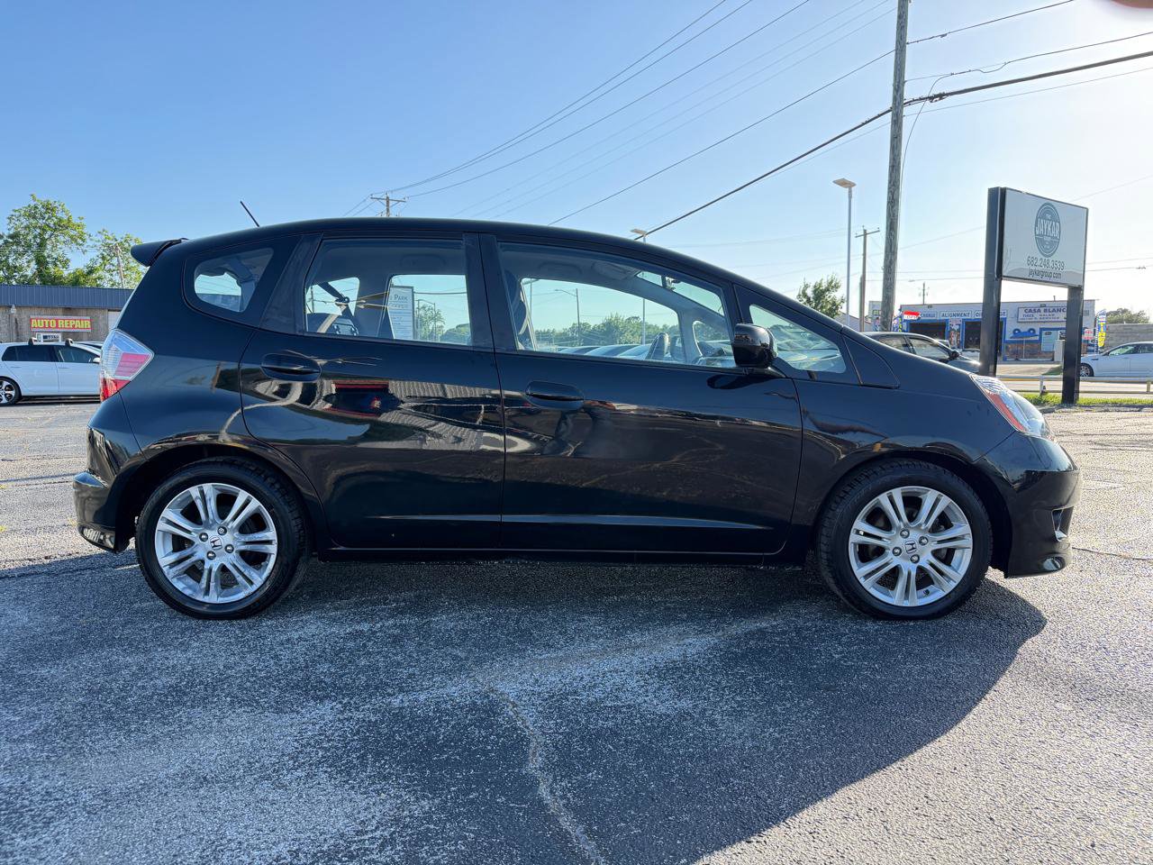 Used 2010 Honda Fit Sport image 4