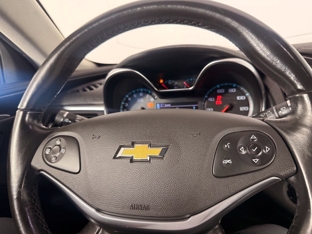 Used 2018 Chevrolet Impala LT FWD image 30