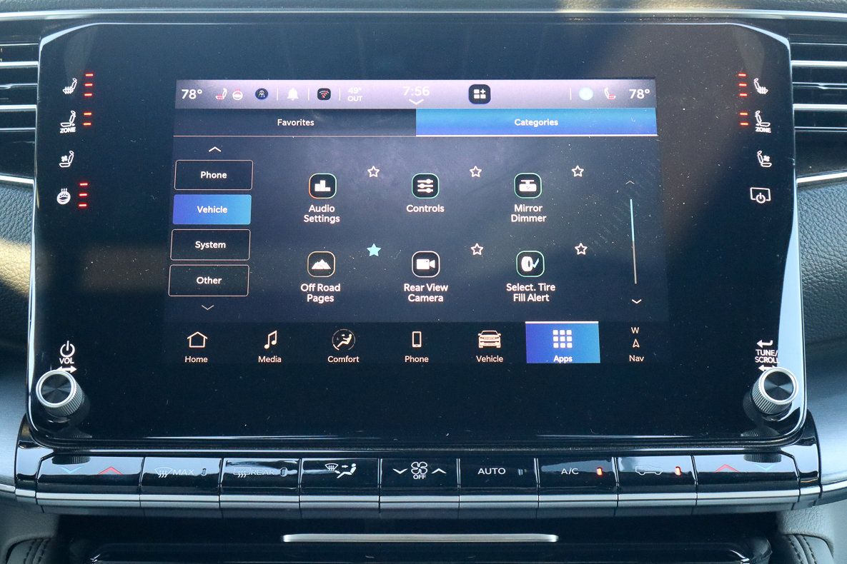 New 2025 Jeep Wagoneer w/ Premium Group I image 26