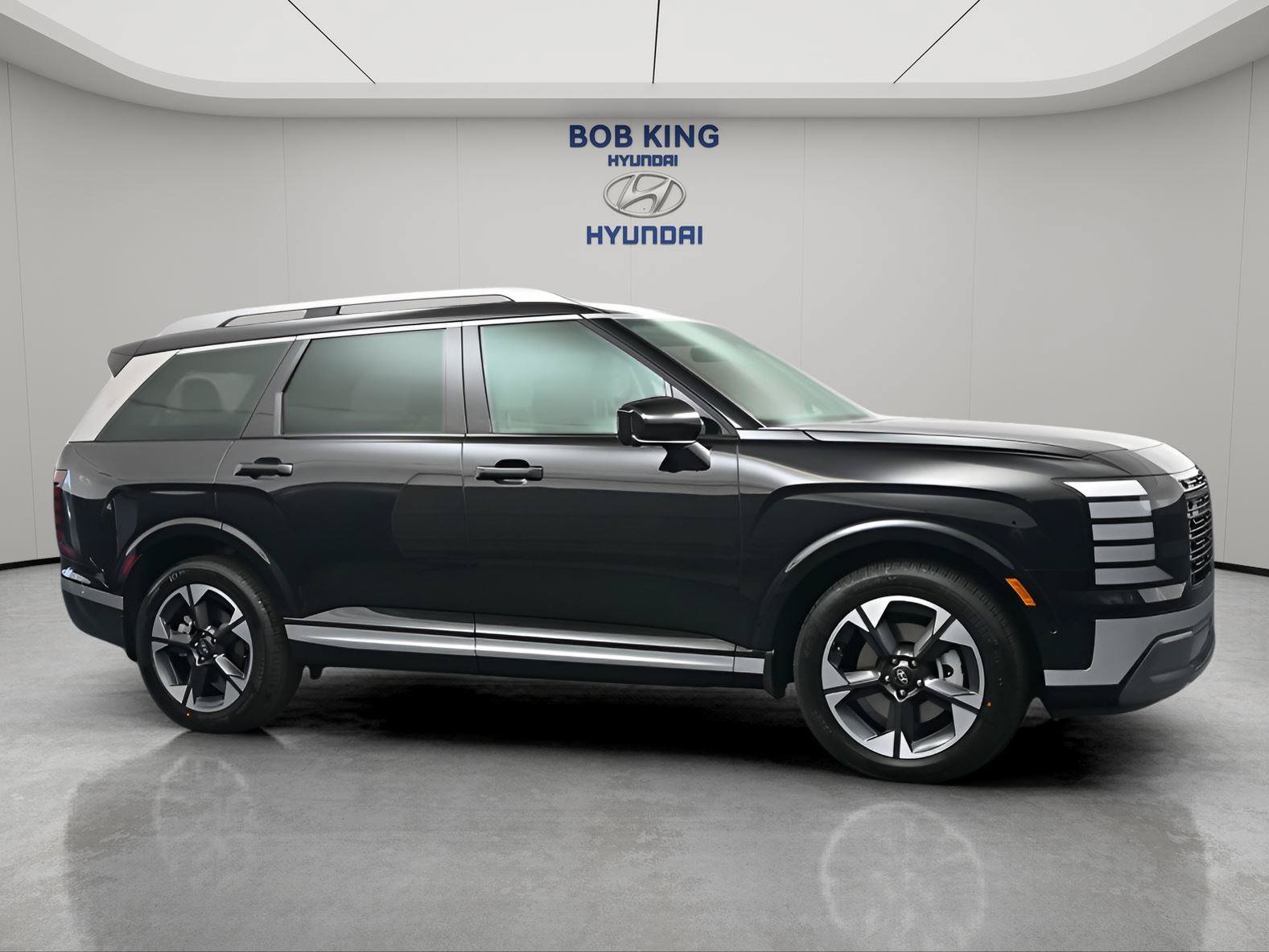 New 2026 Hyundai Palisade Limited FWD image 2