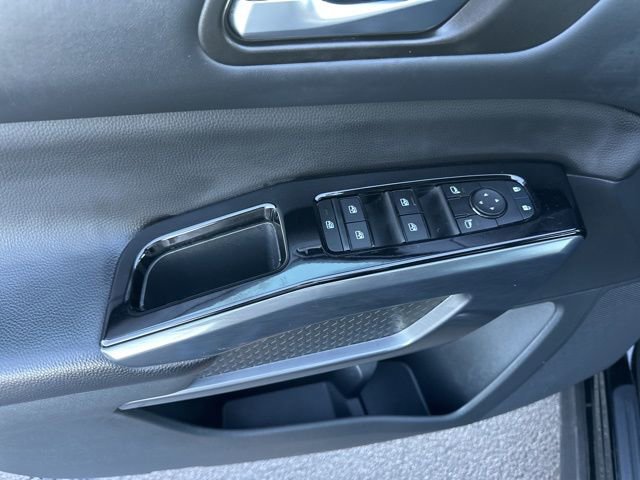 Used 2024 Nissan Pathfinder SL w/ SL Premium Package image 10