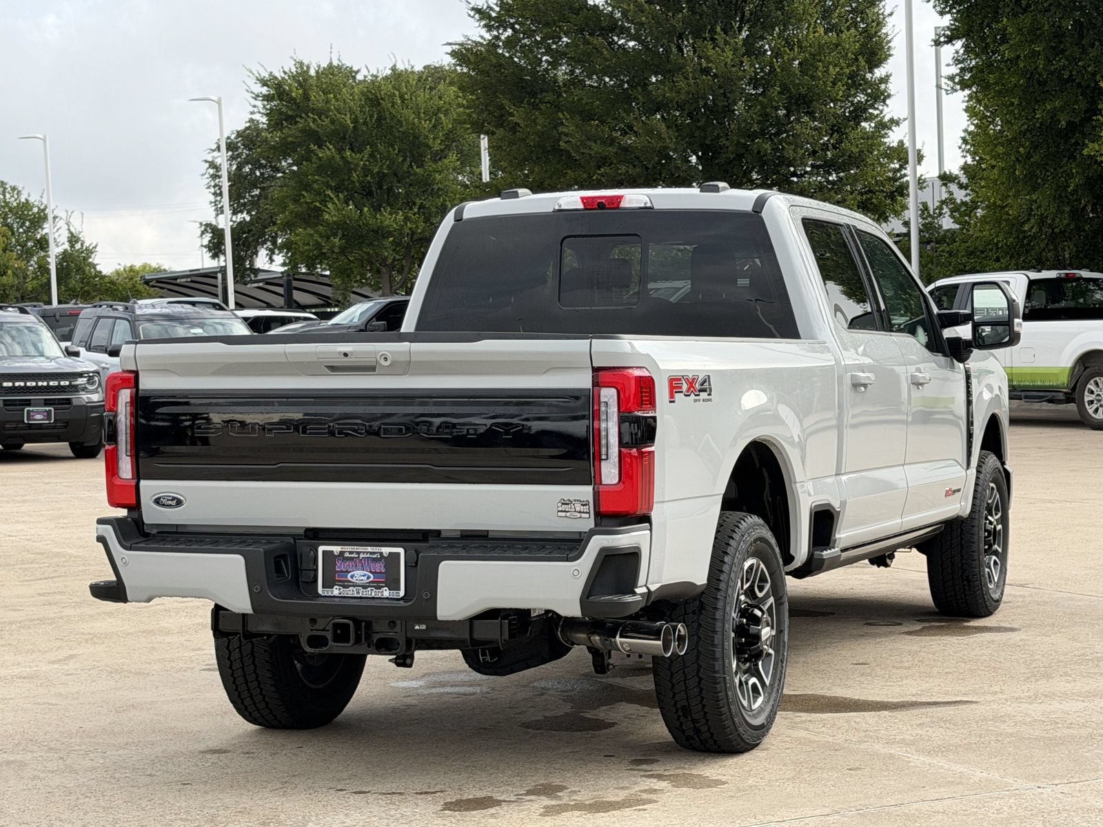 New 2026 Ford F250 Platinum AWD/4WD image 4