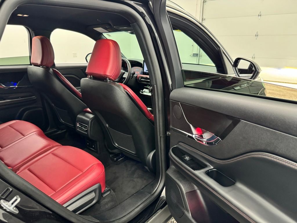 Used 2024 Lincoln Corsair Reserve w/ Equipment Group 201A image 33