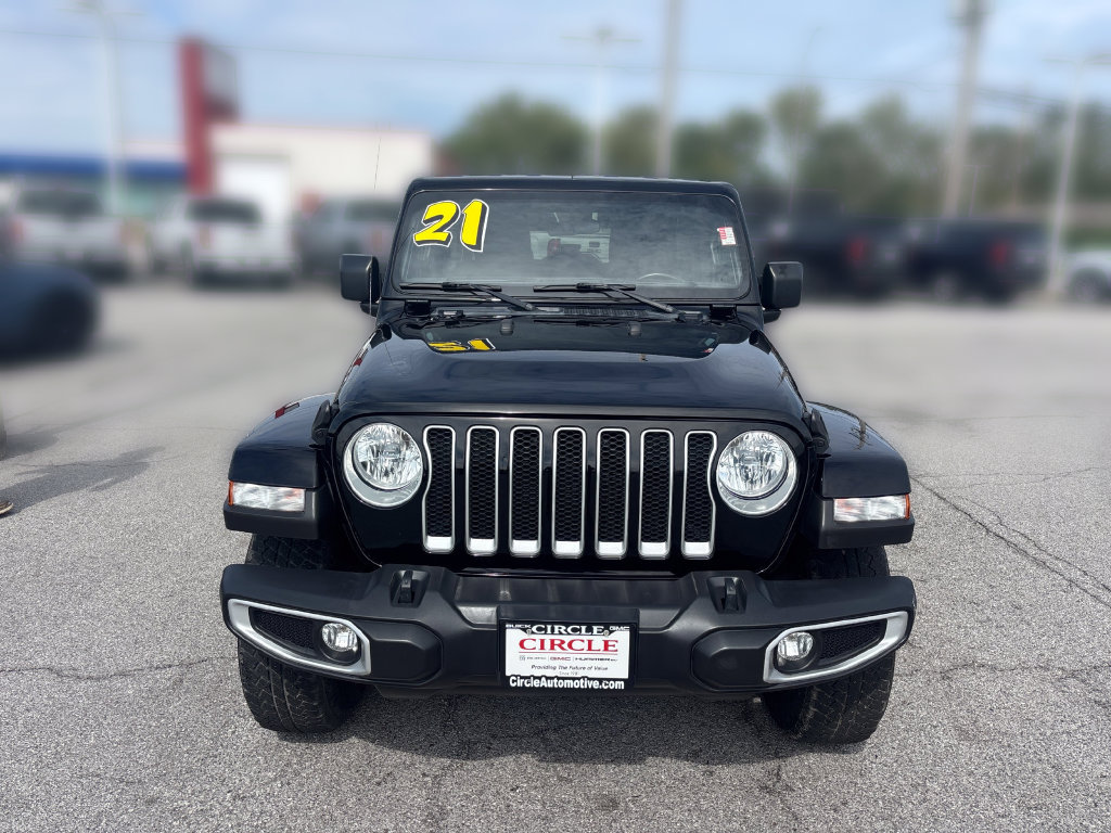 Used 2021 Jeep Wrangler Unlimited Sahara w/ Cold Weather Group AWD/4WD image 11