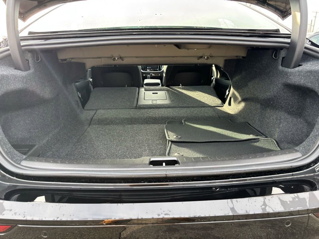 Certified 2025 Volvo S60 B5 Plus image 22