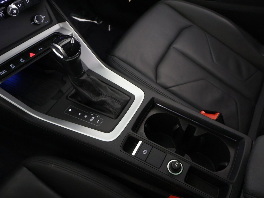 Used 2023 Audi Q3 2.0T Premium Plus w/ Premium Plus Package image 56