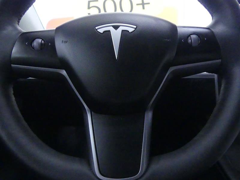 Used 2023 Tesla Model Y Long Range image 17