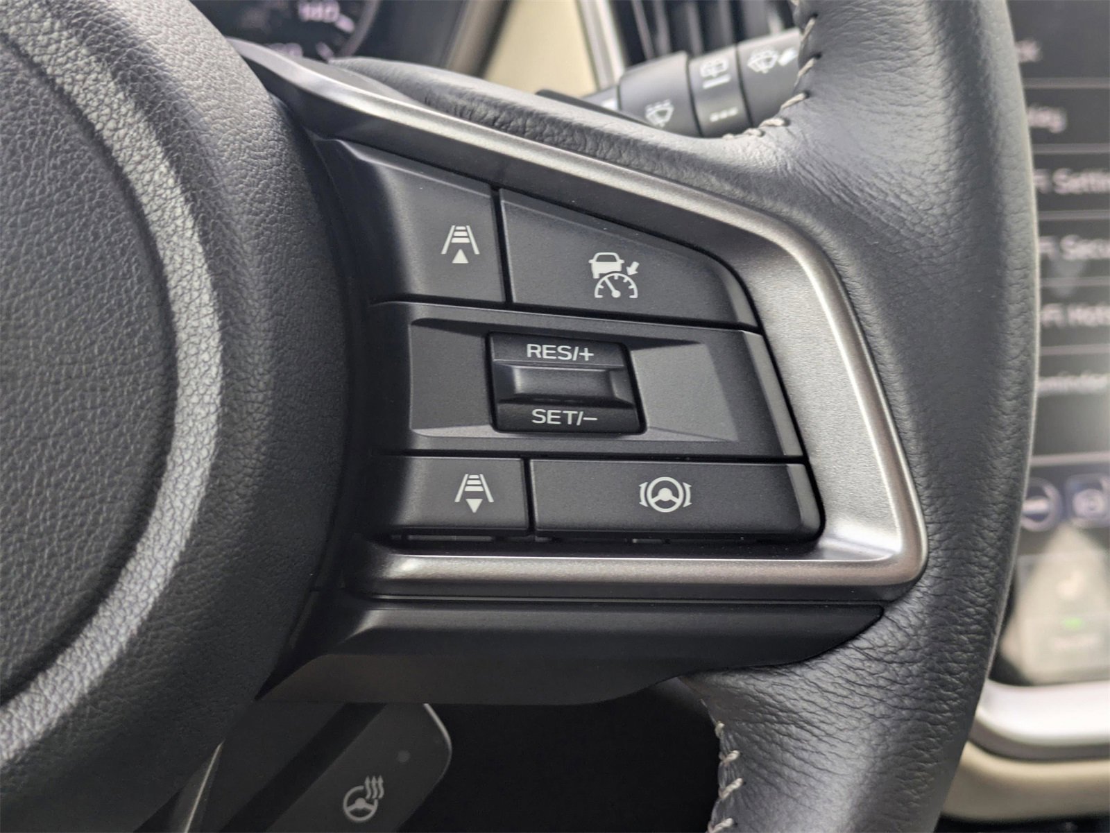 Used 2025 Subaru Outback Limited XT w/ Popular Package #2 image 26