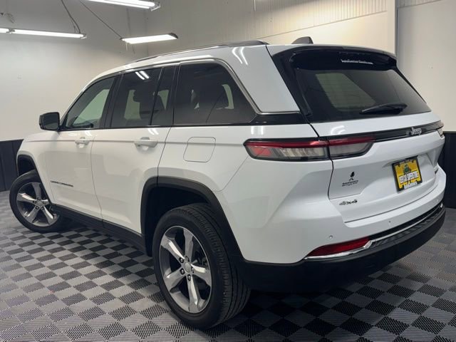 Used 2022 Jeep Grand Cherokee Limited image 5