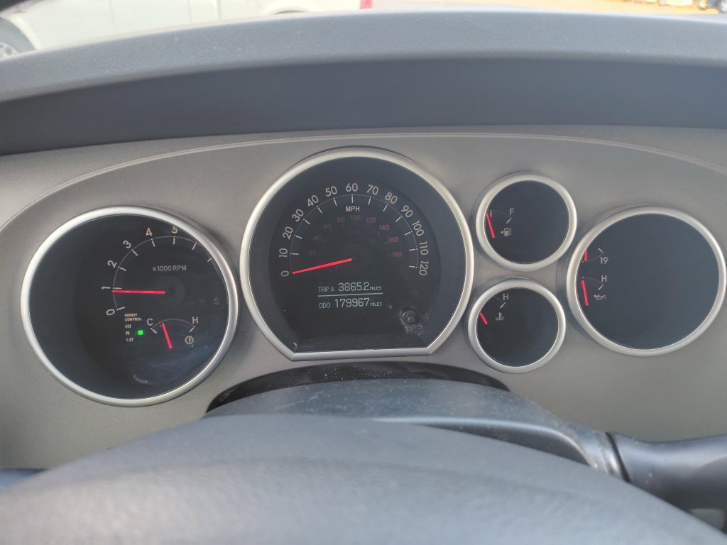 Used 2010 Toyota Sequoia Platinum image 13