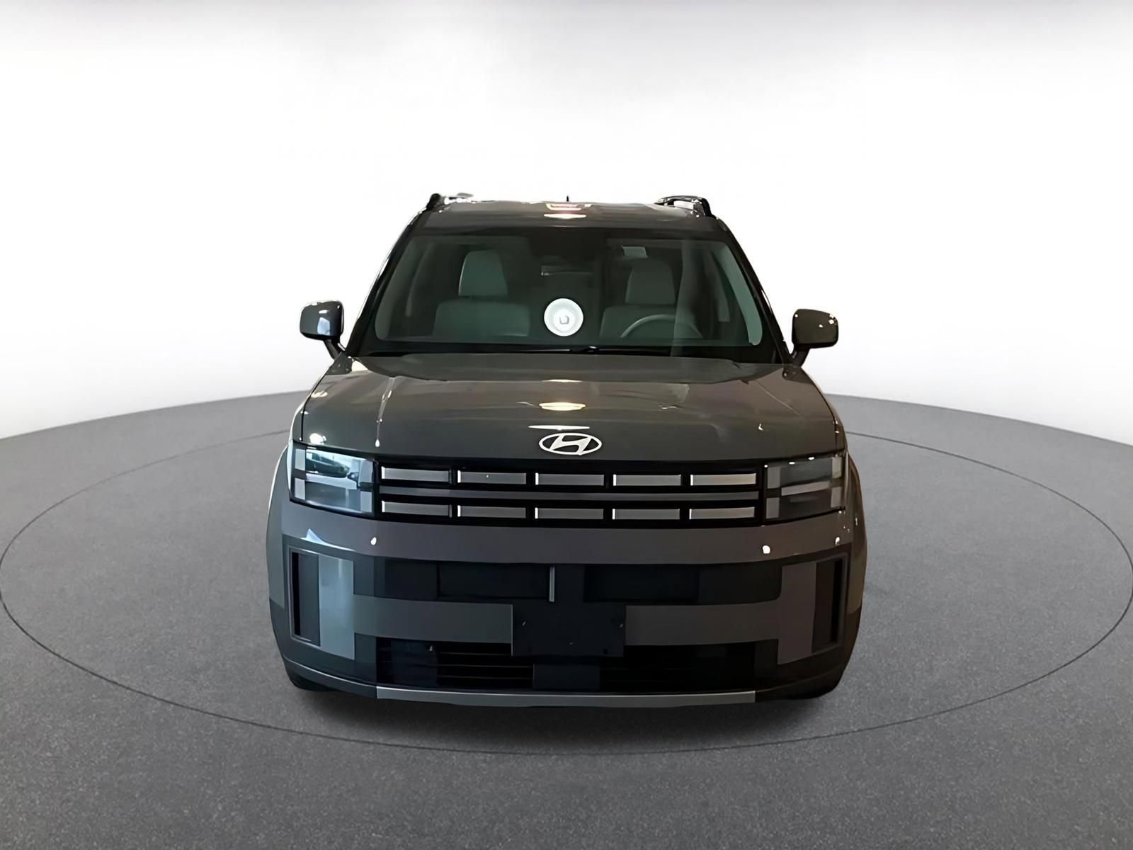 Used 2025 Hyundai Santa Fe SEL AWD/4WD image 3