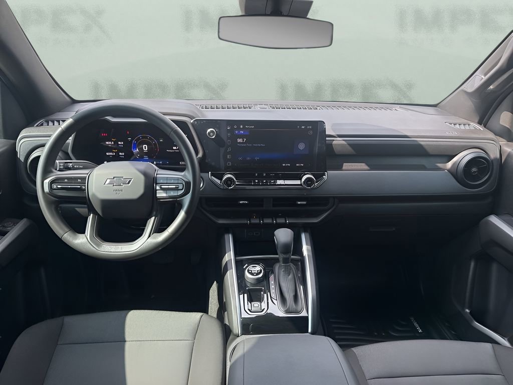 Used 2024 Chevrolet Colorado Trail Boss w/ Technology Package image 12