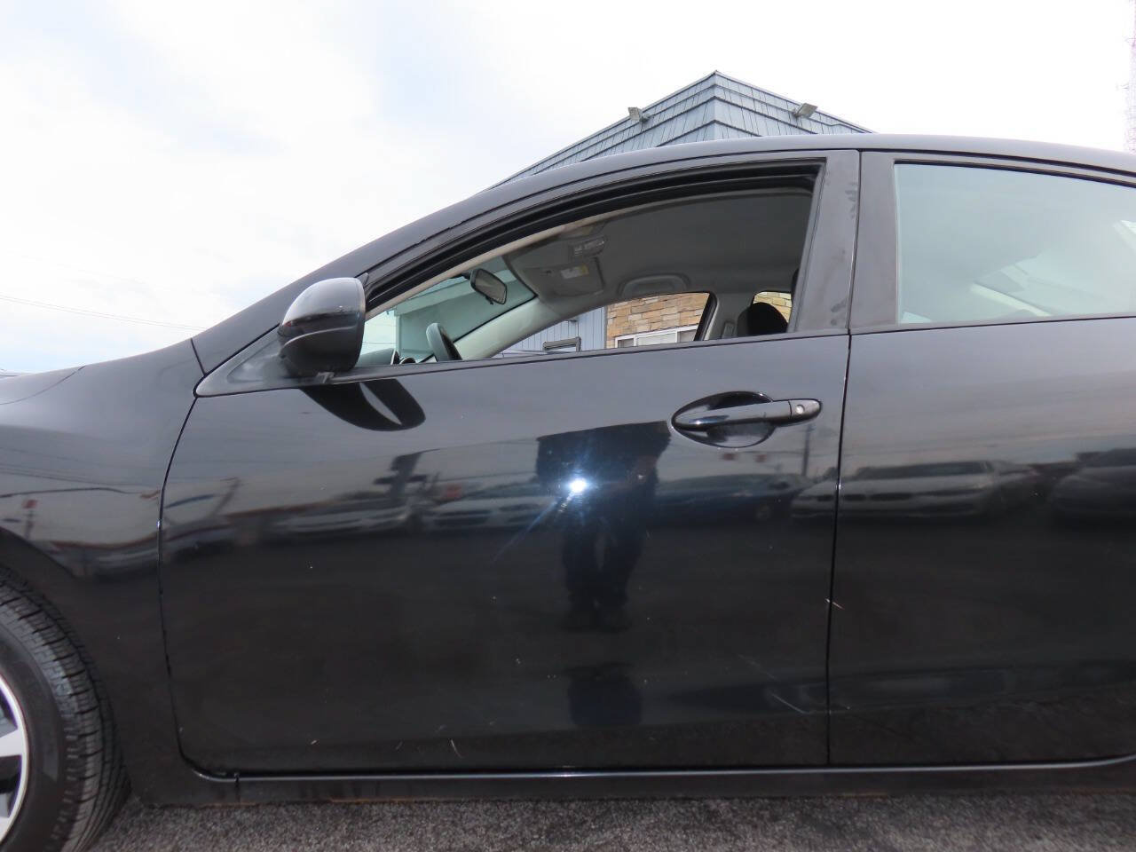 Used 2011 MAZDA MAZDA3 i Sport FWD image 30