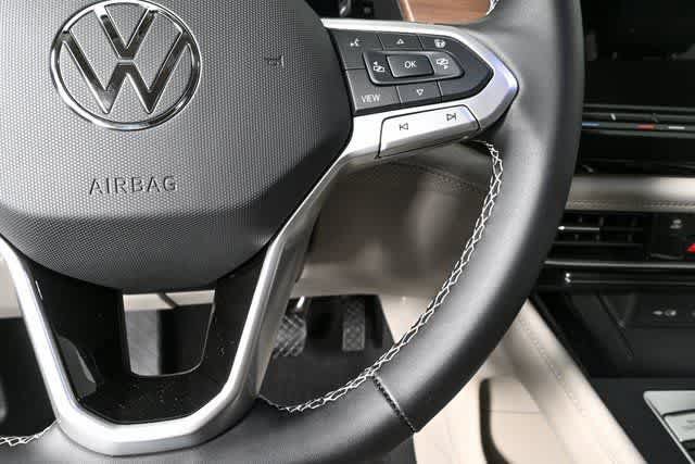 New 2026 Volkswagen Atlas SE FWD image 10